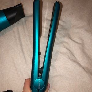 ❌SOLD on MERCARI❌ NUME Flat Iron